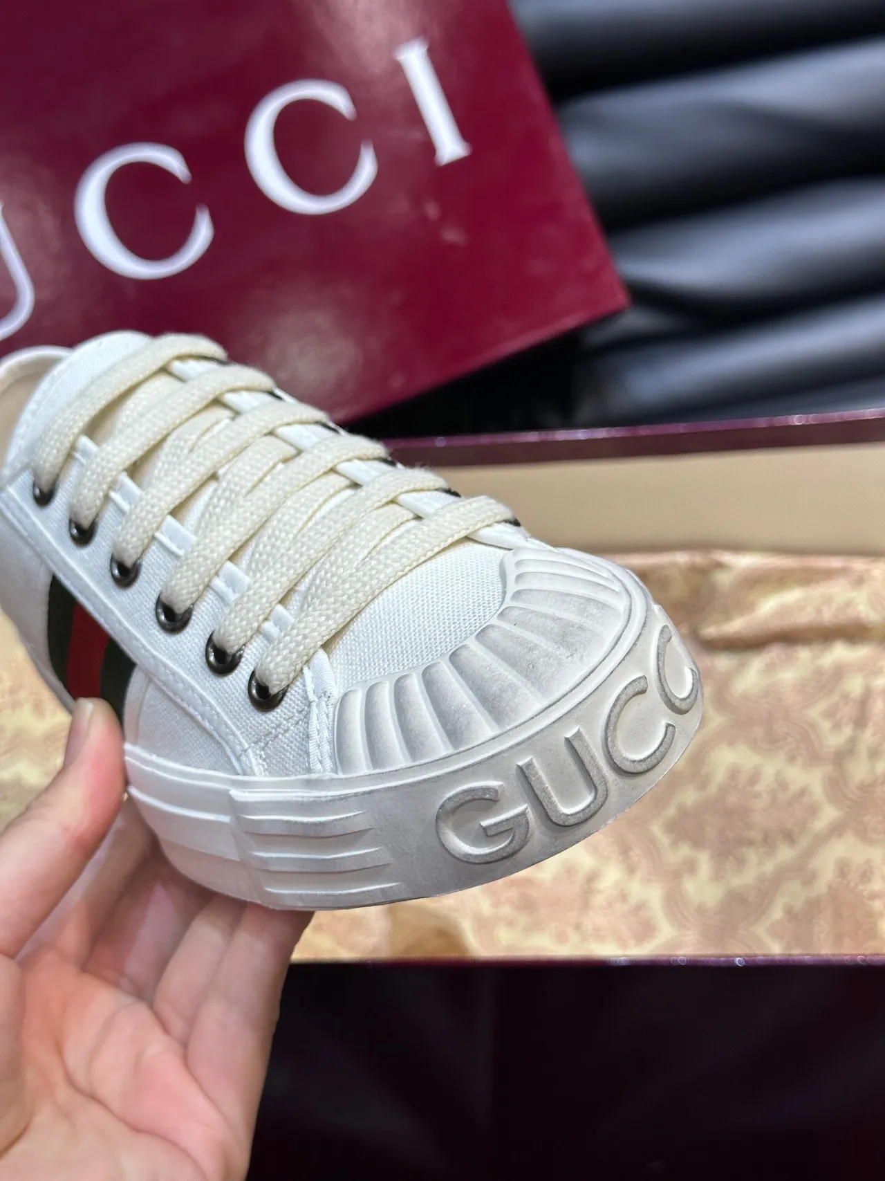 Gucci Tennis 1977 White Red Green Web Stripe Lifestyle Sneakers 7