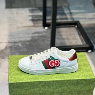 Gucci أبيض أحمر جلد علوي Web Stripe Lifestyle Sneakers