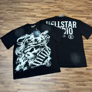Hellstar গ্রাফিক স্কাল প্রিন্ট কালো ওভারসাইজড টি-শার্ট