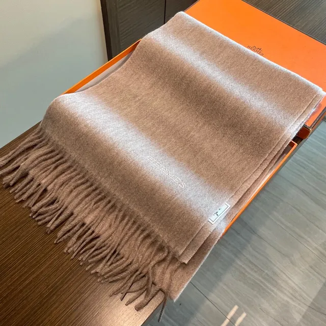 Hermès Beige Fine Knit Soft Drape Cashmere Scarf 4