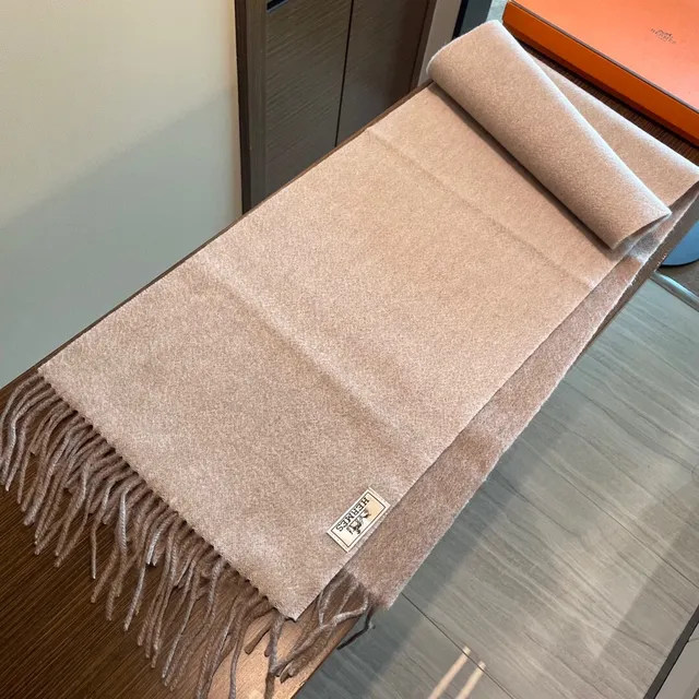 Hermès Beige Fine Knit Soft Drape Cashmere Scarf 8