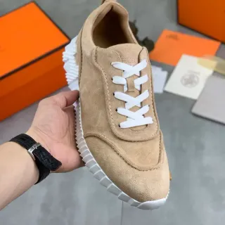Hermès Beige White Suede Upper Ridged Sole Lifestyle Sneakers