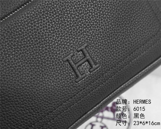 Hermès Black Pebbled Leather Rectangular Crossbody Bag 6
