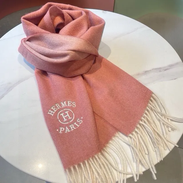 Hermès Logo brodé Rose poussiéreuse Écharpe en cachemire 3