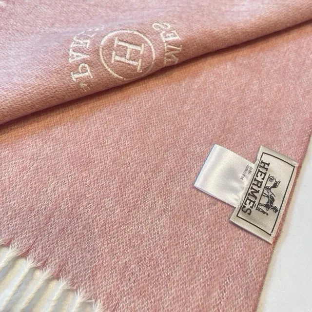 Hermès Logo brodé Rose poussiéreuse Écharpe en cachemire 4