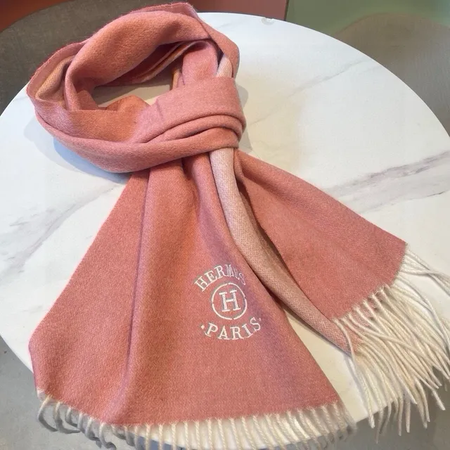 Hermès Logo brodé Rose poussiéreuse Écharpe en cachemire 5