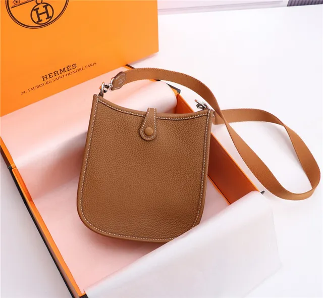 Hermès Evelyne Perforated H Tan Underarm Bag 8