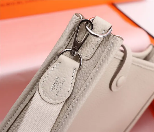 Hermès Evelyne Perforated H Tan Underarm Bag 10