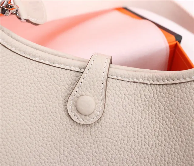 Hermès Evelyne Perforated H Tan Underarm Bag 15