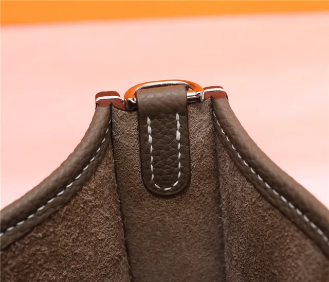 Hermès Evelyne Perforated H Tan Underarm Bag 22
