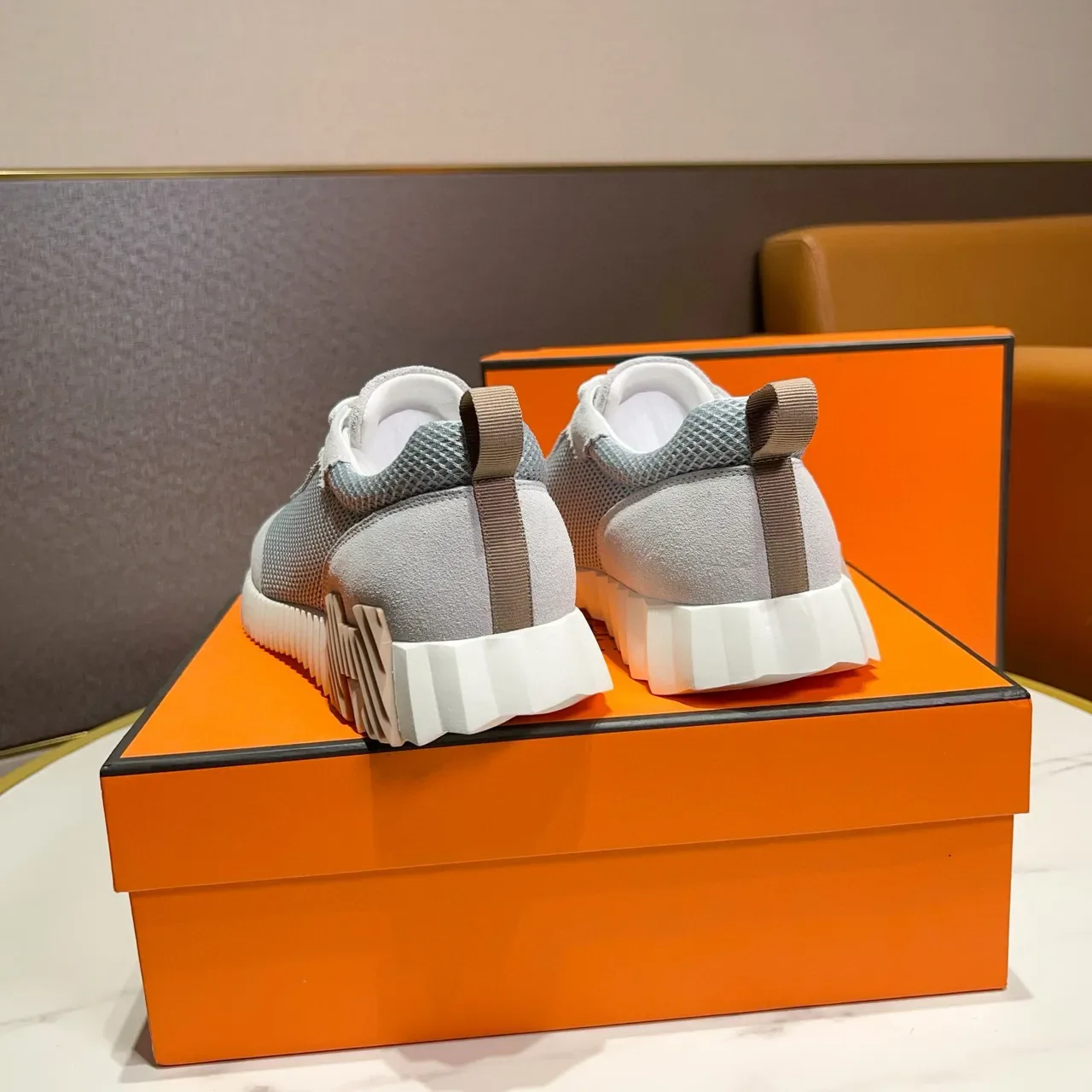 Hermès Gray White Mesh And Suede Upper Zigzag-Patterned Midsole Sneakers 4
