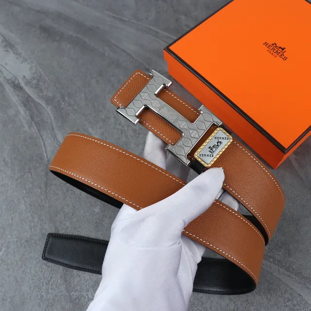 Hermès H Buckle Brown and Black Leather Belt 4