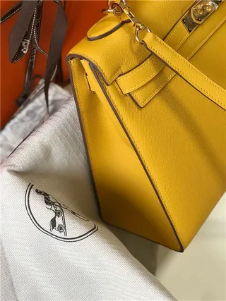 Hermès Kelly Mini Black Leather Gold Hardware Tote Bag 3