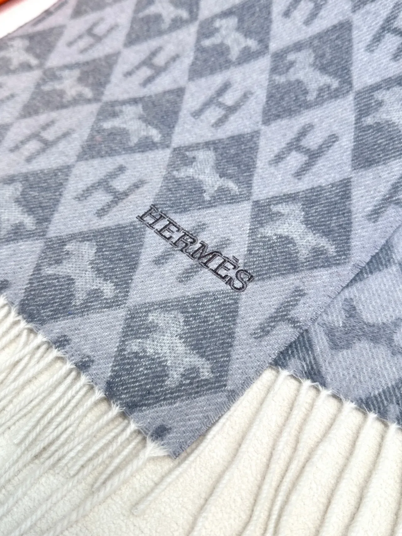 Hermès Monogram-Print Gray and Cream Cashmere Scarf 9