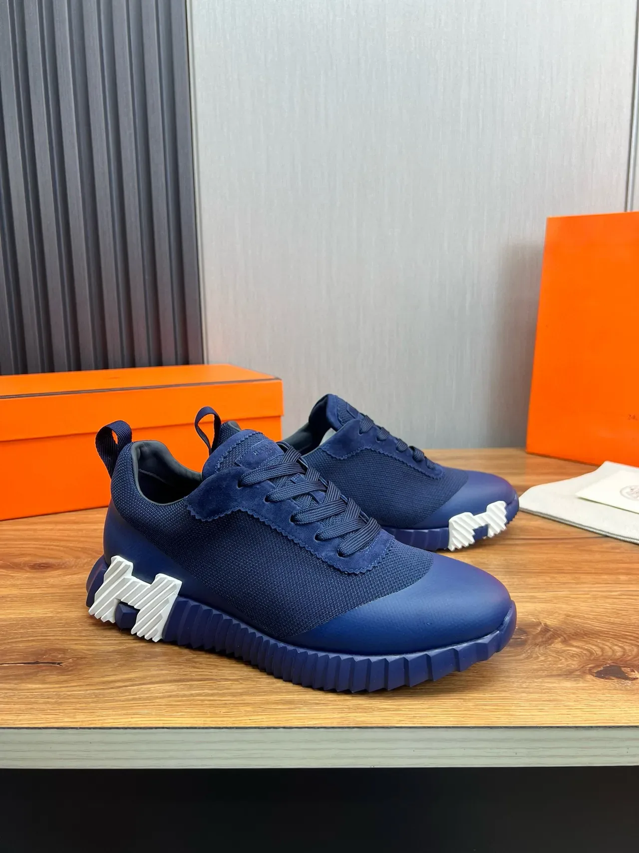 Hermès Navy White Chaussures Lifestyle Upper Knit-Suede Hybrid Sculpted Ridged Rubber Sole 4