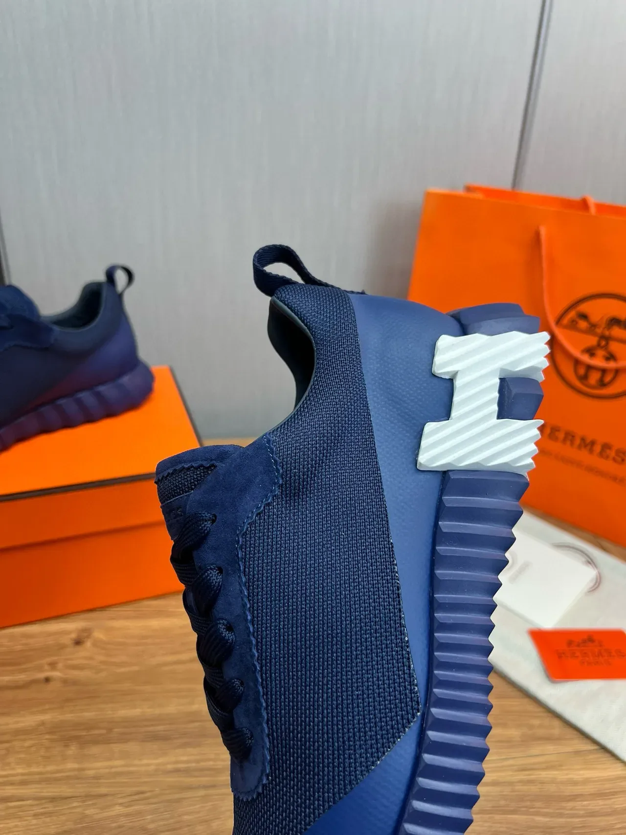Hermès Navy White Chaussures Lifestyle Upper Knit-Suede Hybrid Sculpted Ridged Rubber Sole 8