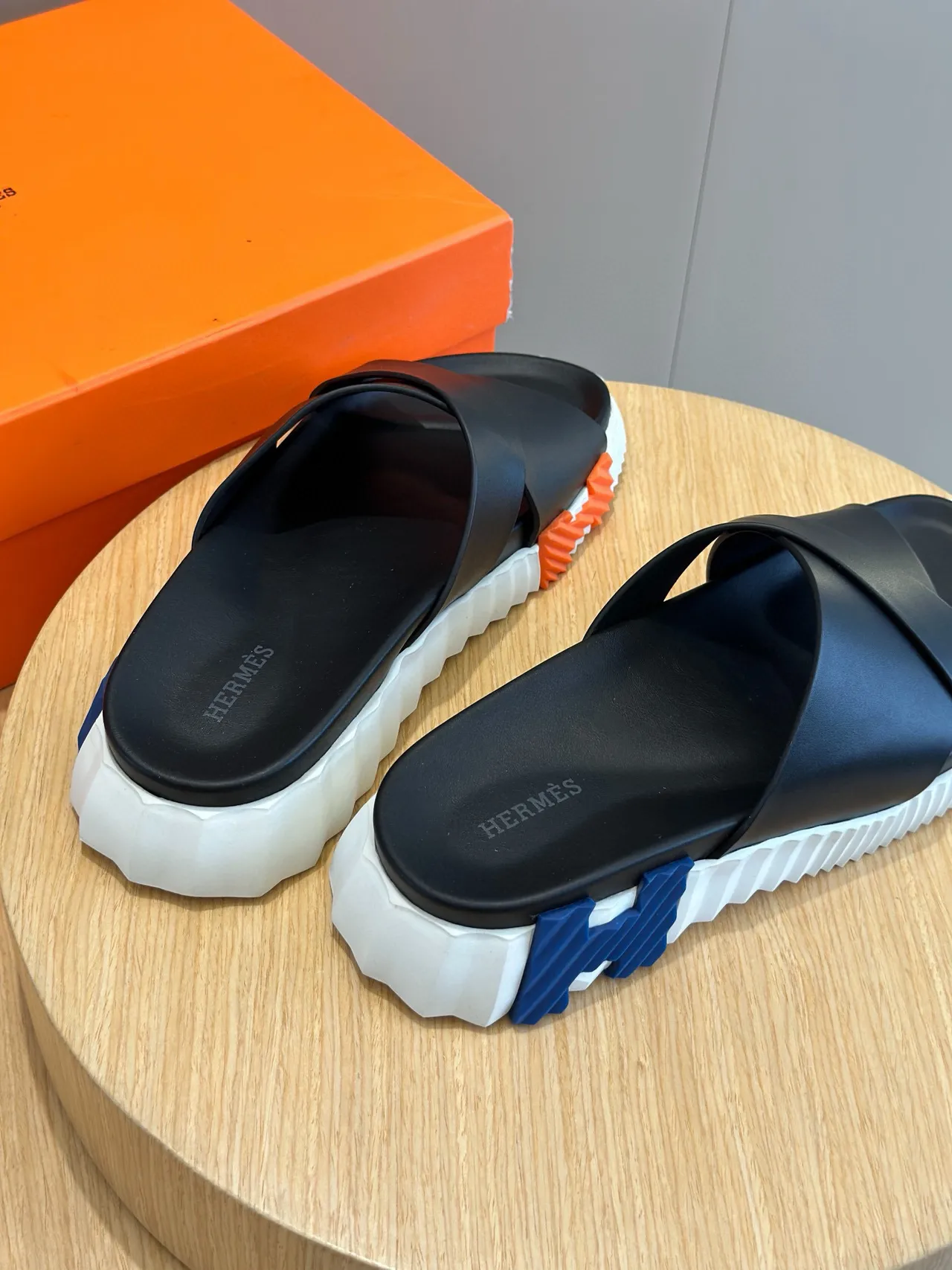 Hermès Oran Black and White Platform Slide Slippers 6