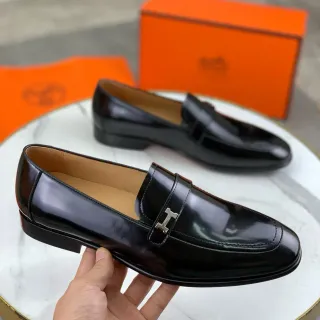 Hermès Oran Mocasines Negro Cuero Patent Hebilla H