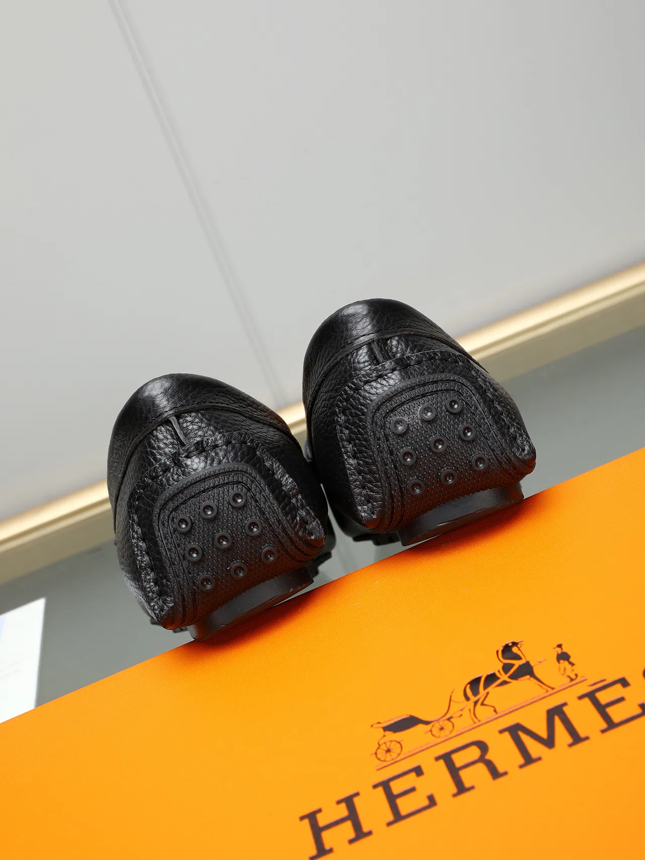 Hermès Oran Black Pebbled Leather H-Buckle Loafer 3