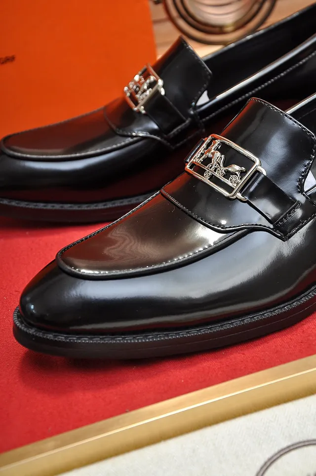 Hermès Oran কালো পলিশড চামড়ার বকেল লুফার 3