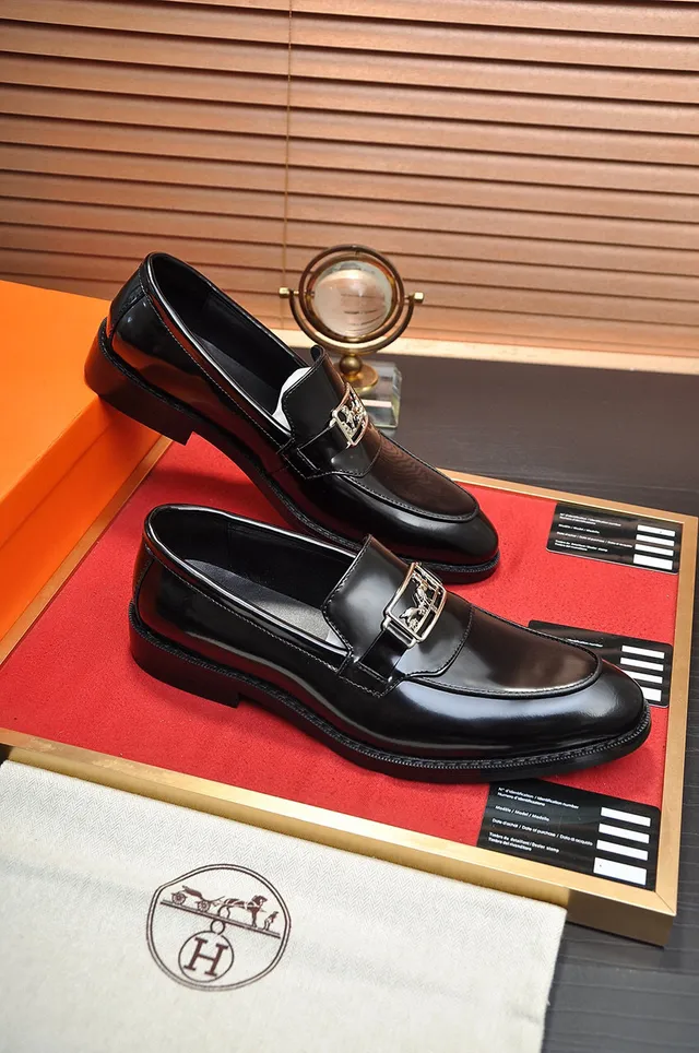 Hermès Oran কালো পলিশড চামড়ার বকেল লুফার 5