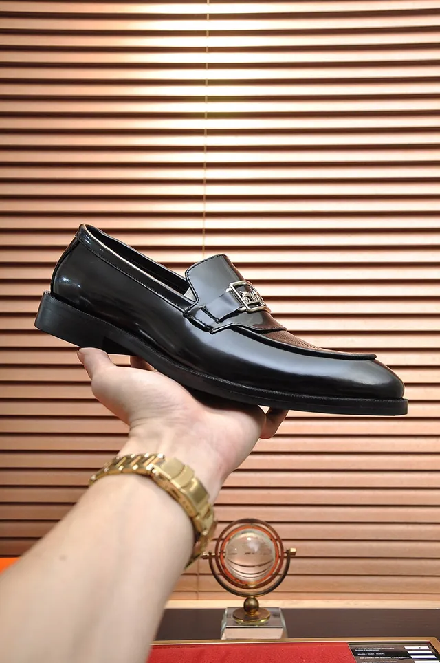 Hermès Oran কালো পলিশড চামড়ার বকেল লুফার 7