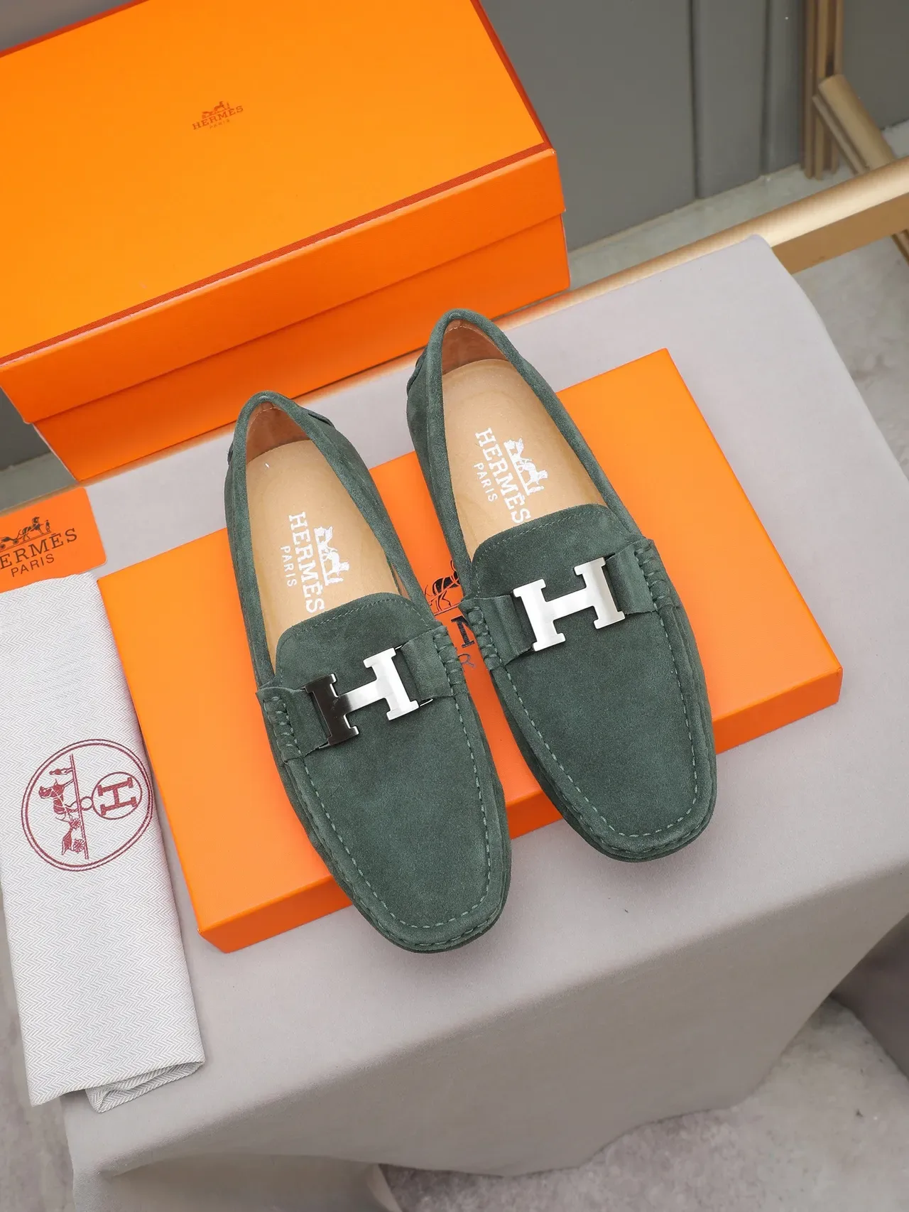 Hermès Oran Mocassin daim vert H-Buckle 2