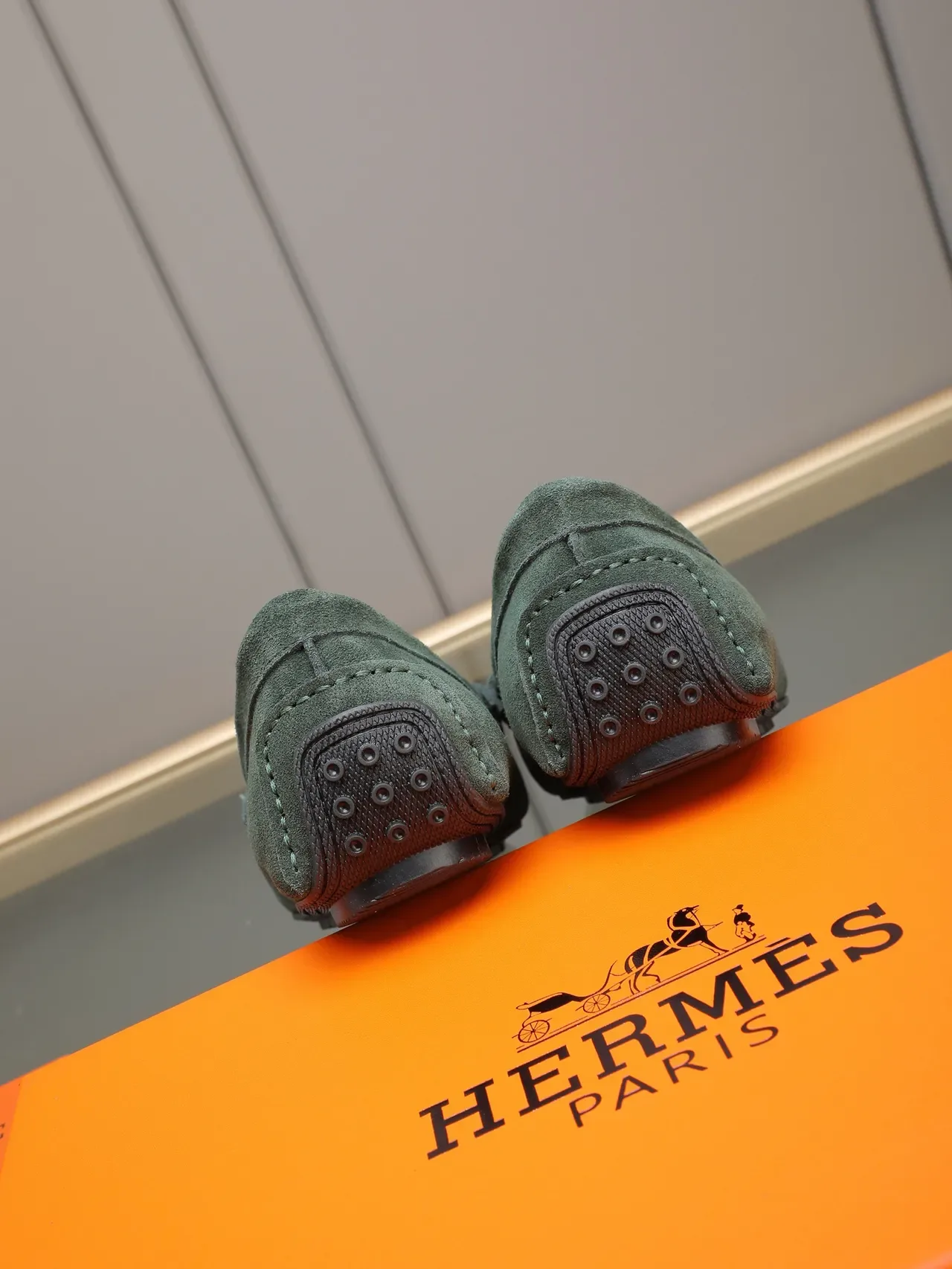 Hermès Oran Mocassin daim vert H-Buckle 3