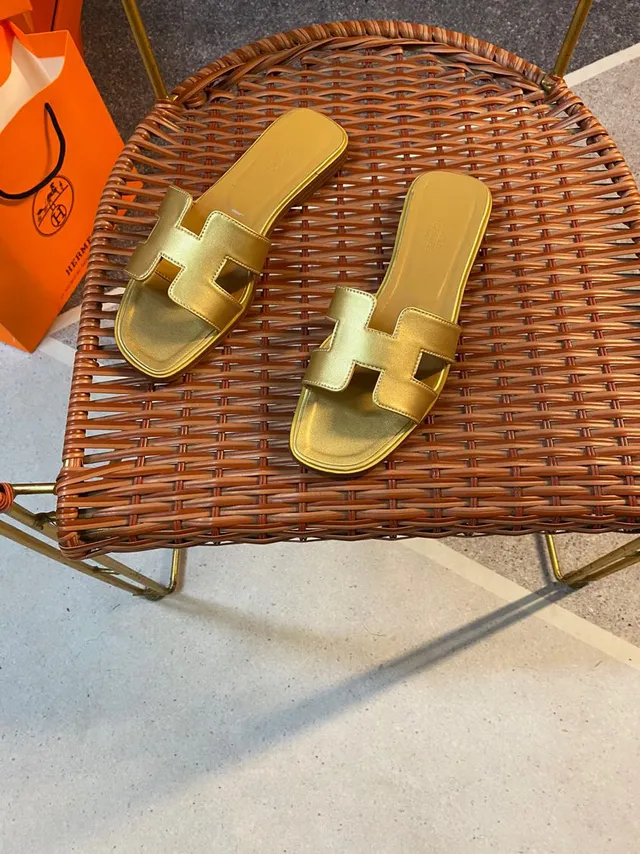 Hermès Oran Slide Metallic Gold Leather Slippers 2