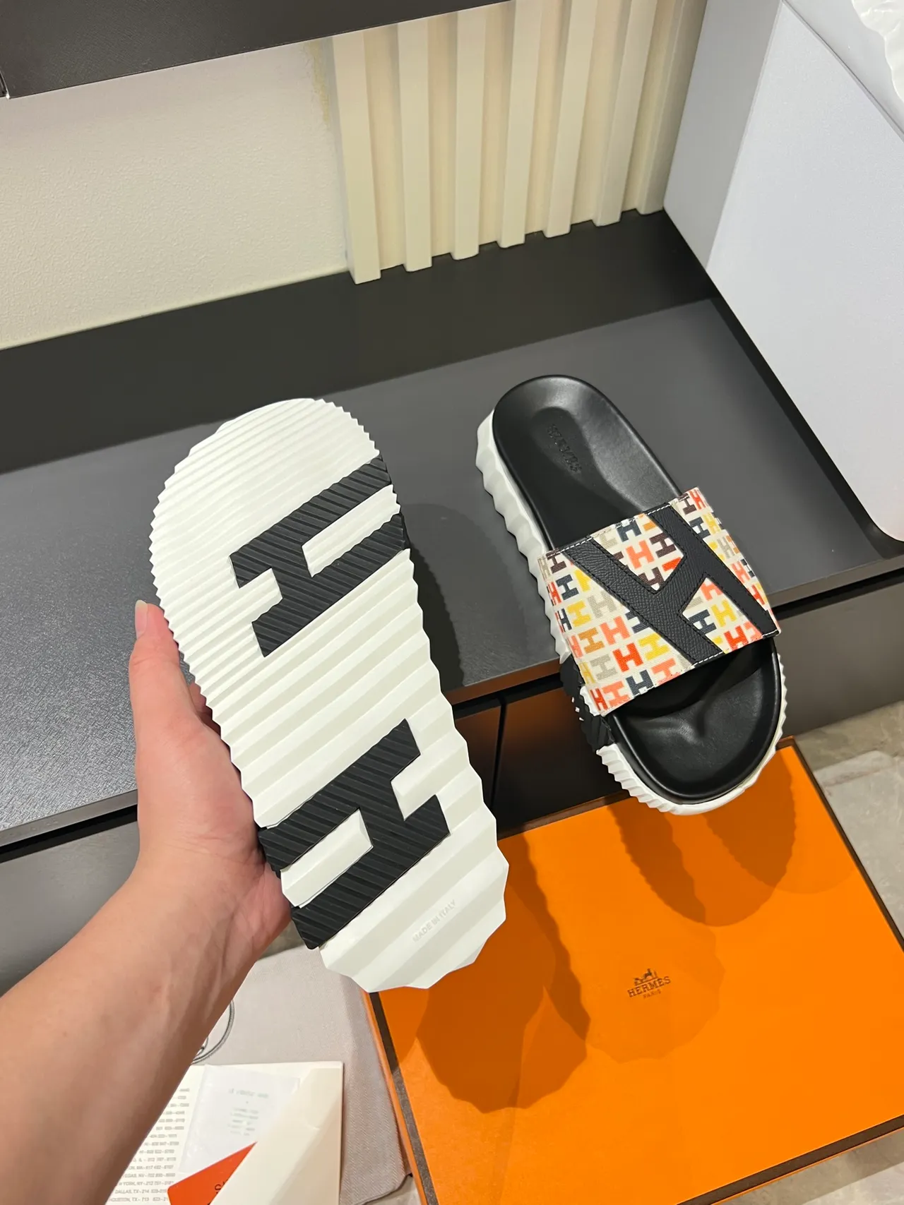 Hermès Oran Slides Multicolor H-Logo Strap Slippers 3