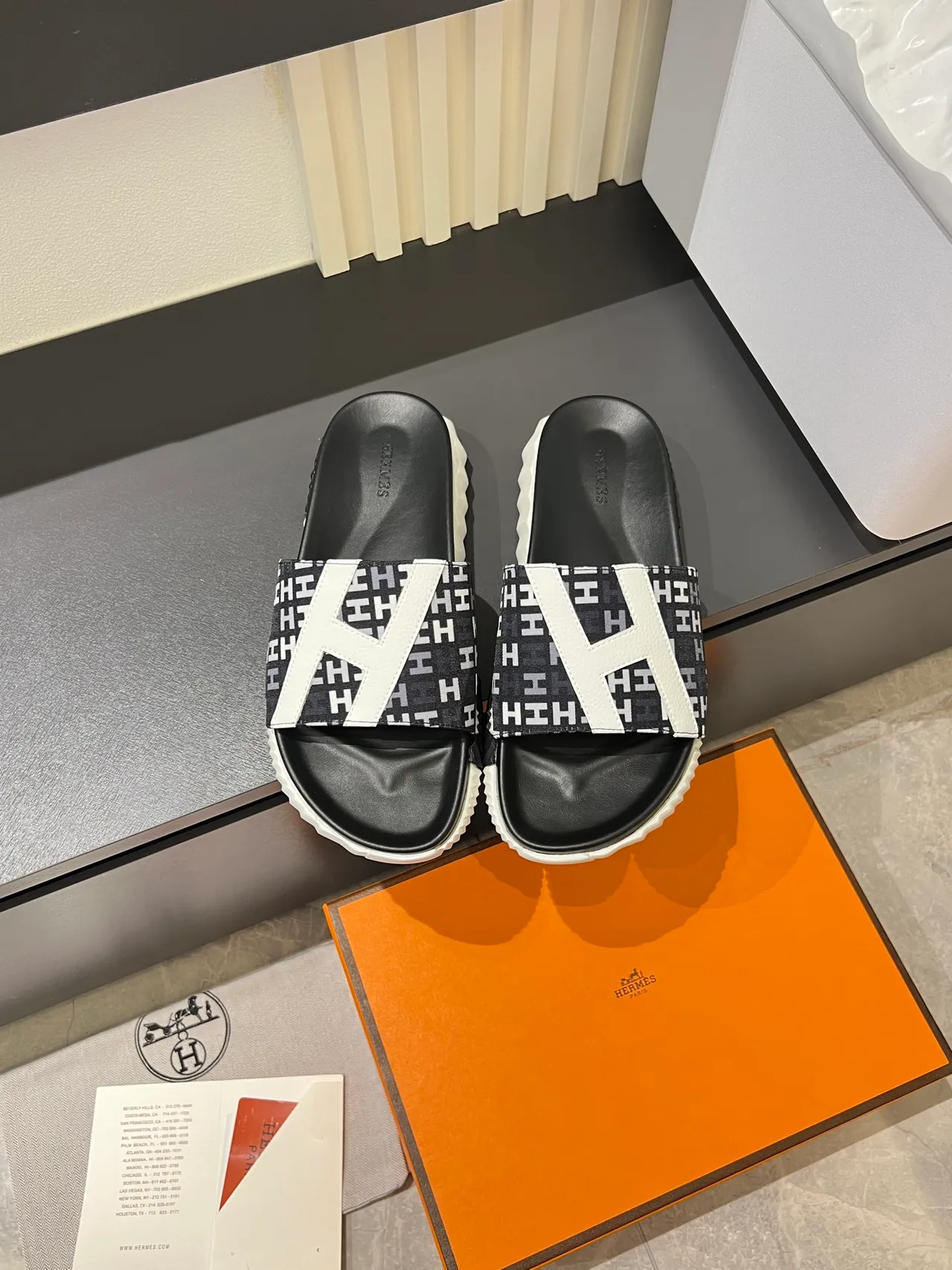 Hermès Oran Slides Multicolor H-Logo Strap Slippers 13