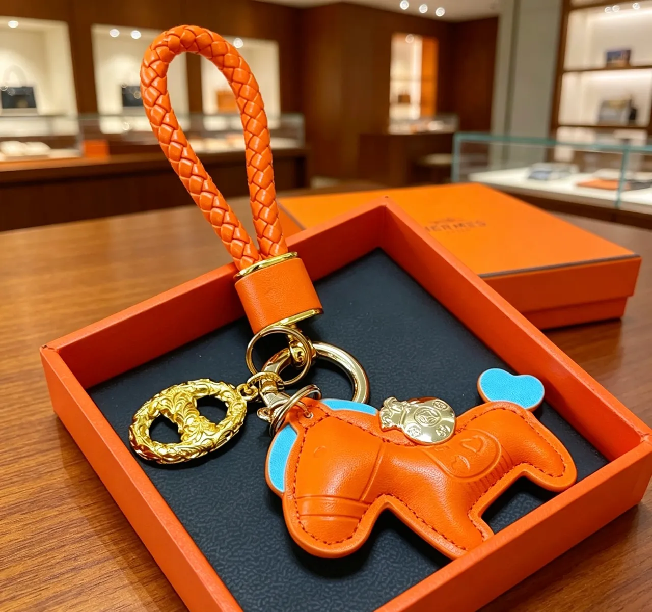 Hermès Orange Blue Braided Leather Loop Horse-Shaped Charm Phone Case 5