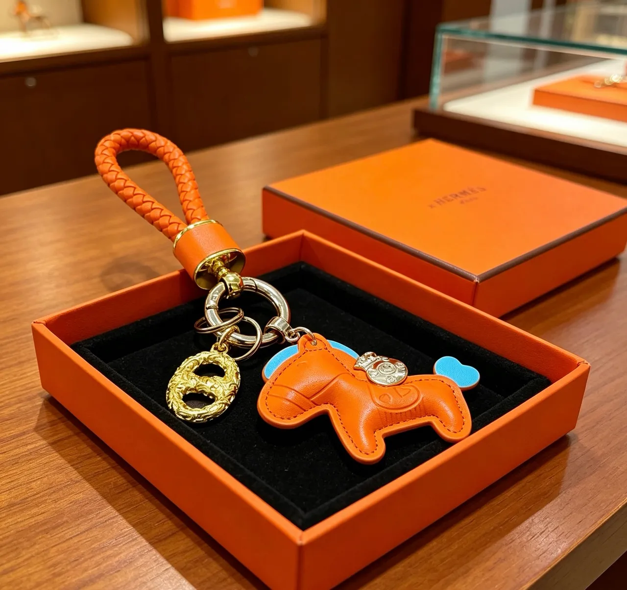Hermès Orange Blue Braided Leather Loop Horse-Shaped Charm Phone Case 6