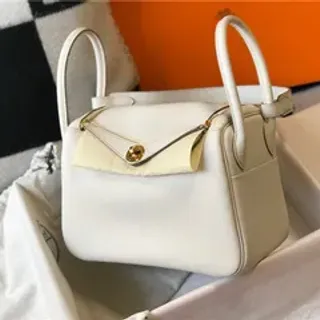 Hermès Picotin Lock Off-White Pebbled Leather Tote Bag