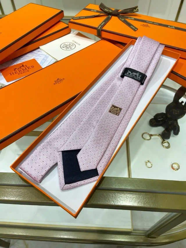 Hermès Pink Purple Silk-Woven Geometric H-Motif Necktie 7