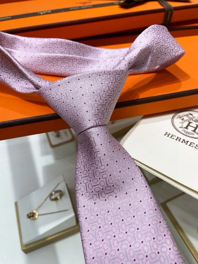 Hermès Pink Purple Silk-Woven Geometric H-Motif Necktie 8