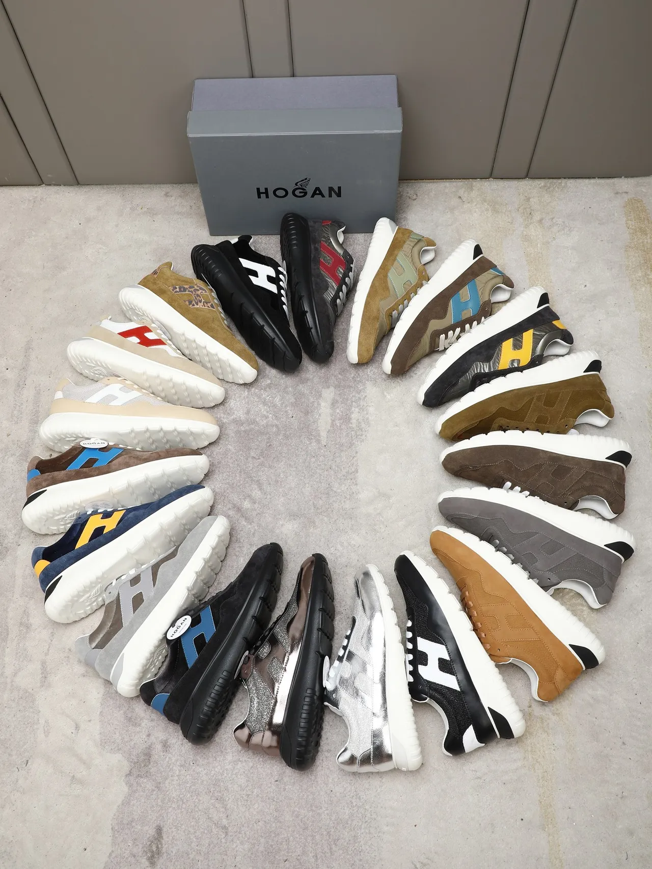 Hogan Marrom Verde Material Misto Superior Painel Lateral em Forma de H Sneakers Lifestyle 2