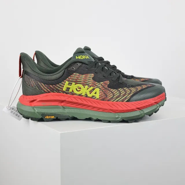 Hoka Vert Militaire Rouge Tige en Knit Engineered Semelle intermédiaire à double densité Chaussures de course 3