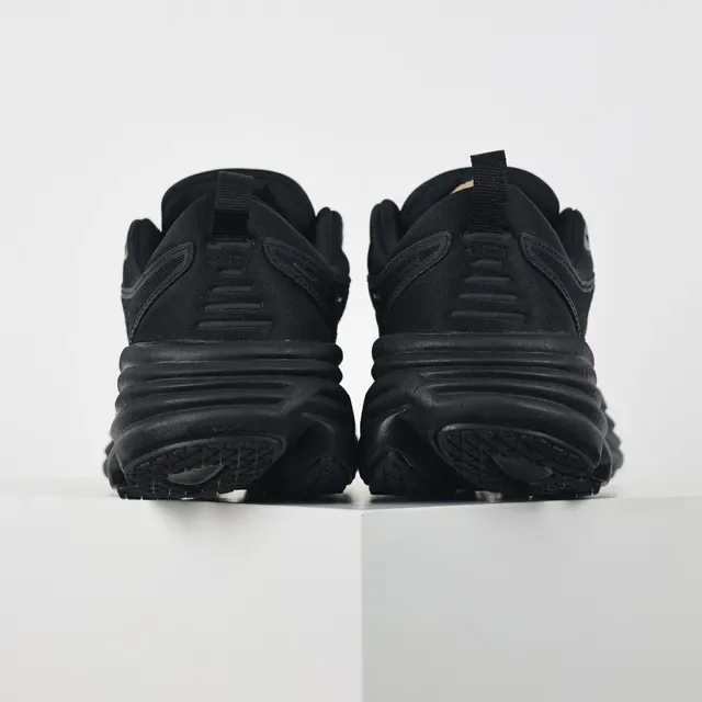 Hoka Clifton Chaussures de running Noir Monochrome Upper en tricot ingénierie 8