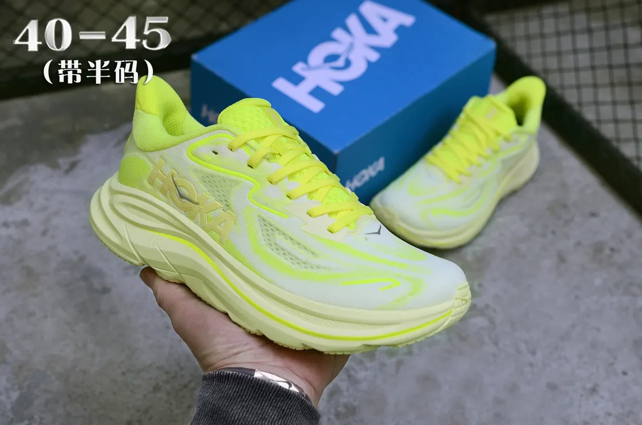 Hoka Branco Amarelo Upper de Malha Engenhada Acentos Neon Tênis de Corrida 3
