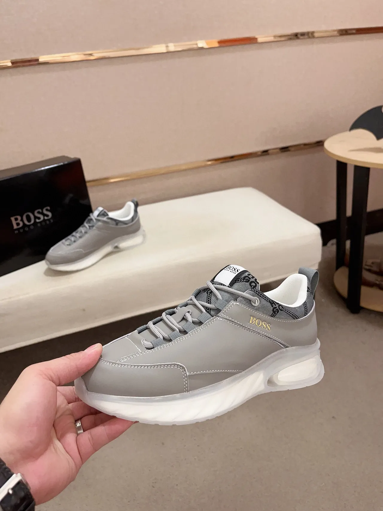 Hugo Boss Chaussures Chunky Gris Translucides Semelle Intermédiaire Sculptée Tige Similicuir 3