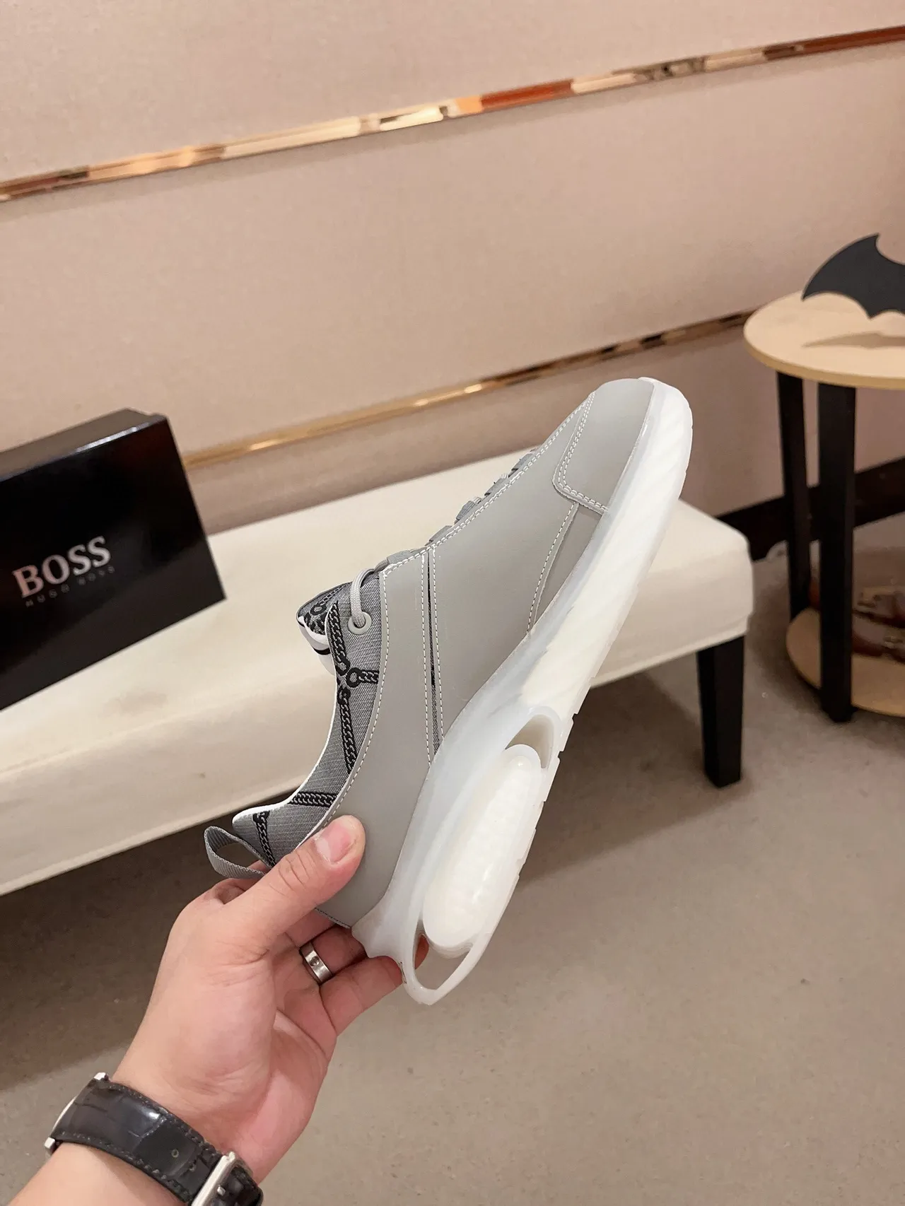 Hugo Boss Chaussures Chunky Gris Translucides Semelle Intermédiaire Sculptée Tige Similicuir 5