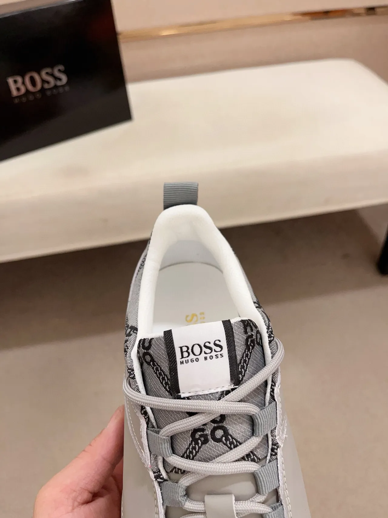 Hugo Boss Chaussures Chunky Gris Translucides Semelle Intermédiaire Sculptée Tige Similicuir 6
