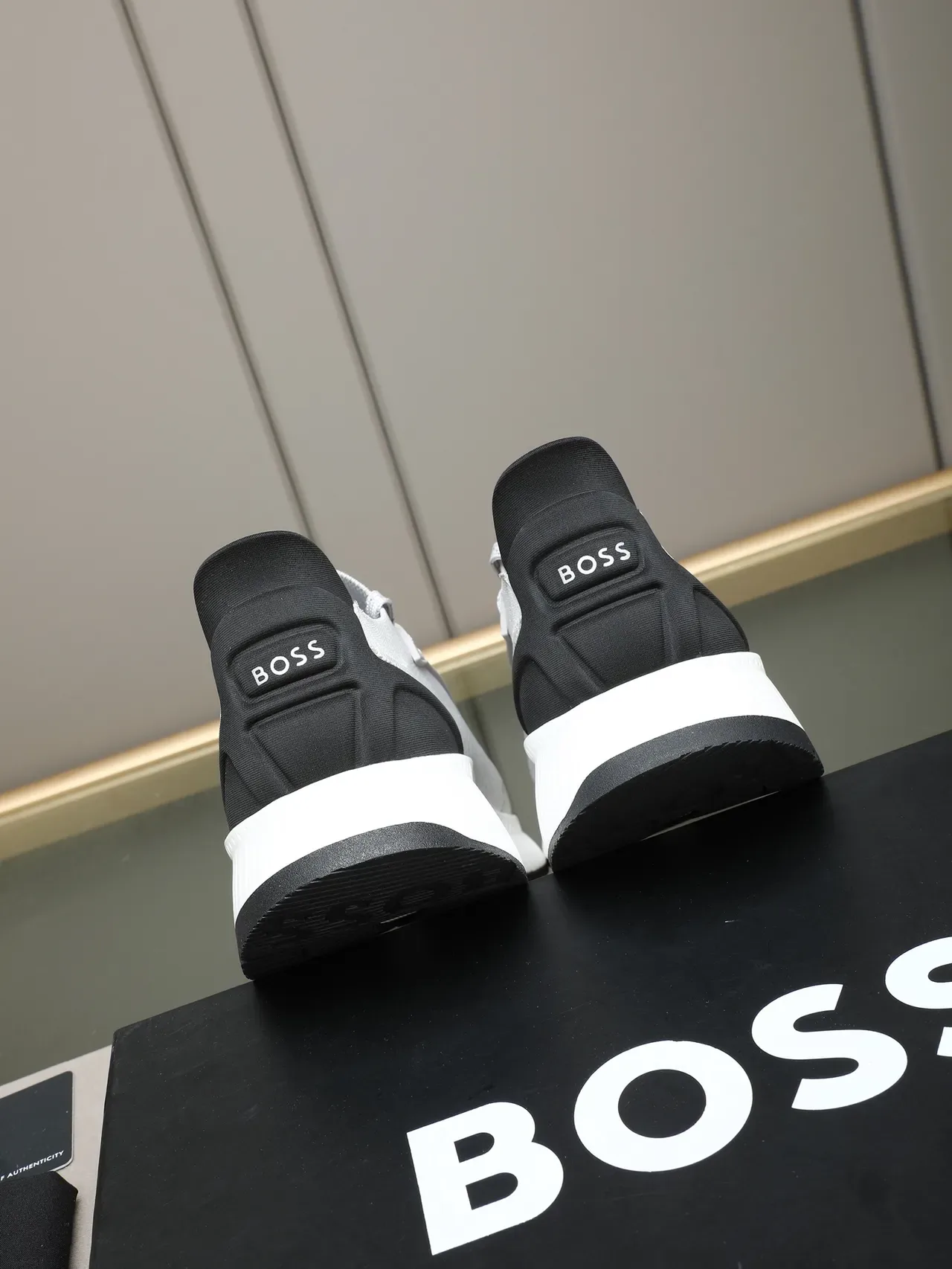 Hugo Boss Knit Upper Lifestyle Sneaker 4