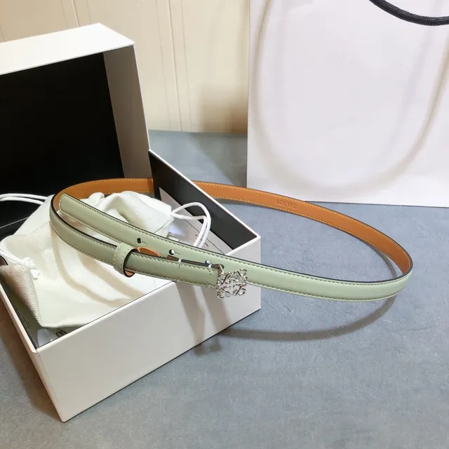 Loewe Anagram Belt cinturón de cuero de dos tonos verde menta 5