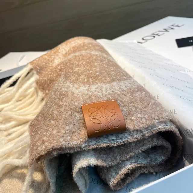 Loewe Cachecol de Caxemira Bege com Padrão Jacquard Tecido e Bordas com Franjas 6