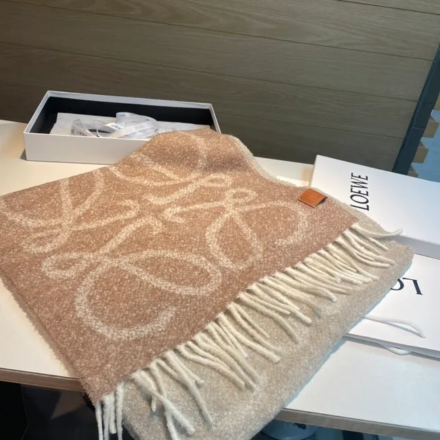 Loewe Cachecol de Caxemira Bege com Padrão Jacquard Tecido e Bordas com Franjas 7