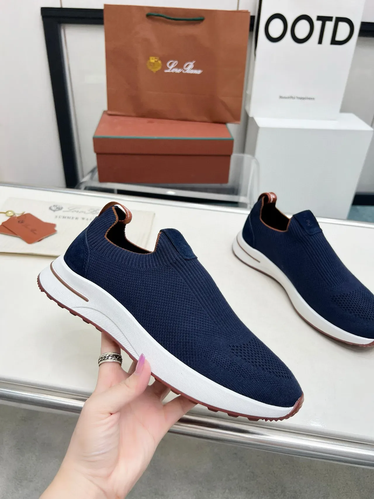 Loro Piana بحري بني منسوج سيليب أون أصابع ثقوب حذاء أسلوب حياة 2