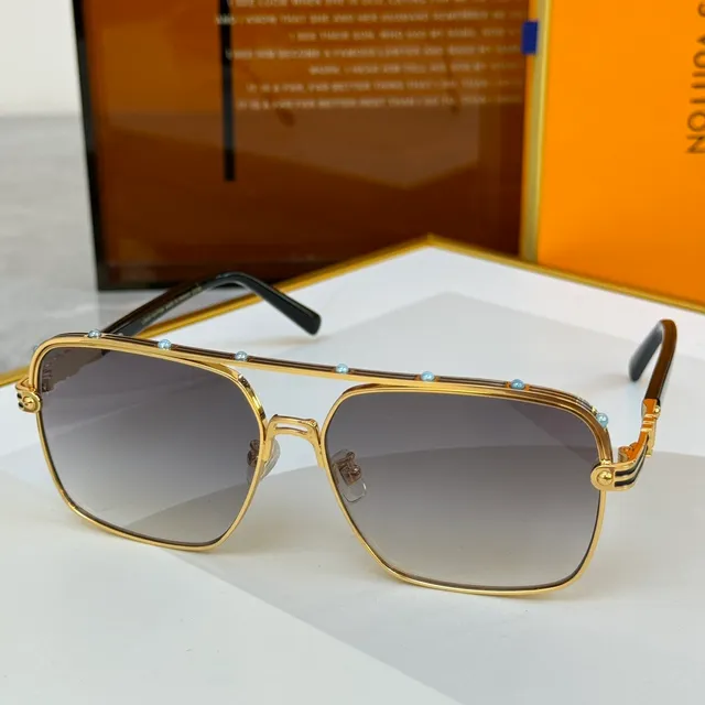 Louis Vuitton Aviator-Style Square Gradient Pink Amber Sunglasses 8