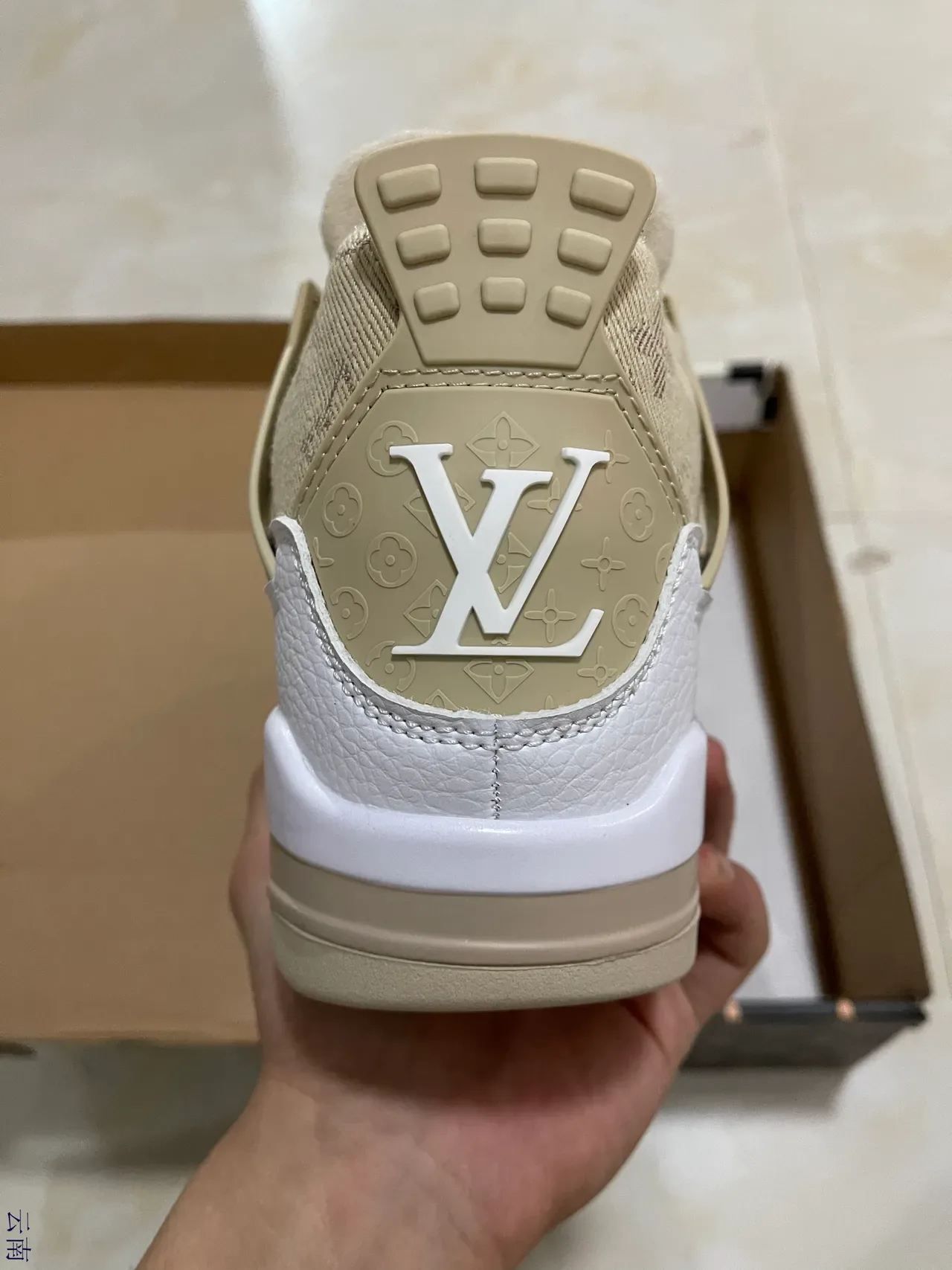 Louis Vuitton Beige White Monogram Jacquard Leather Lifestyle Sneakers 4